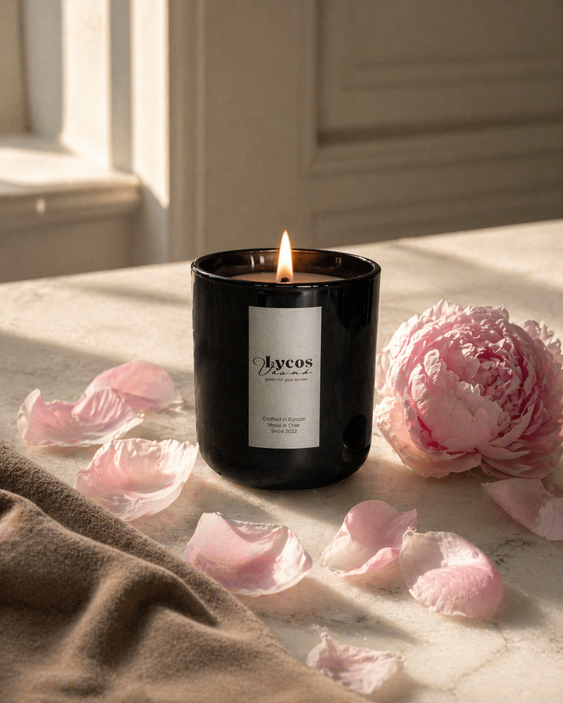 Fragancia Belgravia vela aromática Lycos Vounó — peonía gamuza iris suave · Chile
