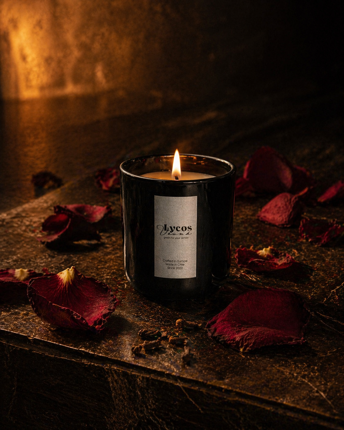 Fragancia Rosas Picantes vela aromática Lycos Vounó — rosa damascena clavo · Chile